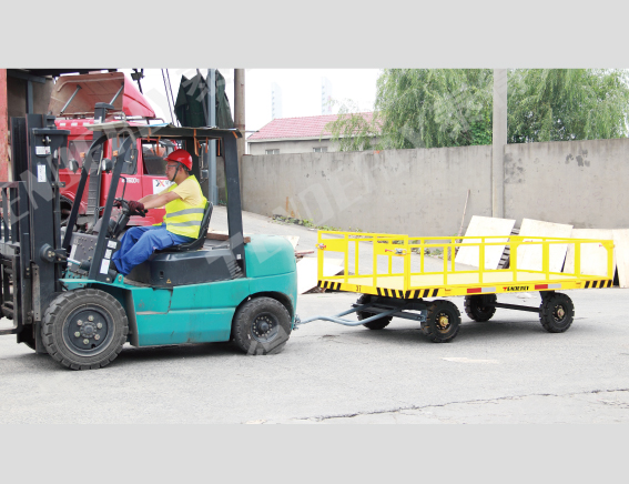 平板拖车